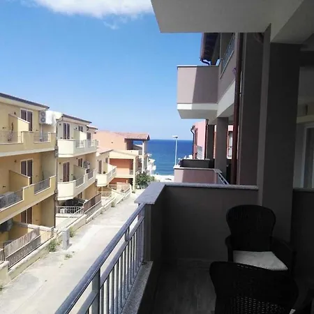 Orchidea House - Key To Apartment *